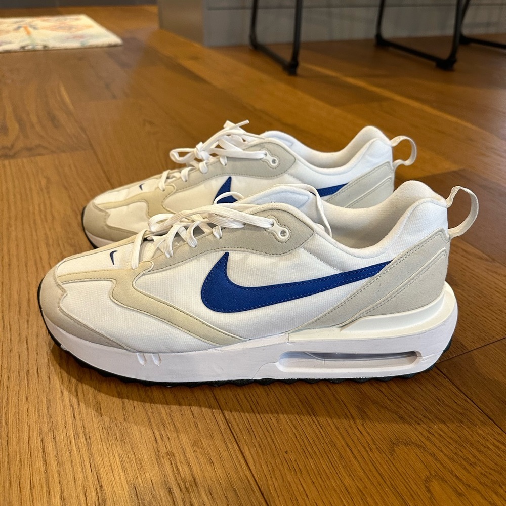 Nike Airmax Dawn Shoes - Men's Size 12